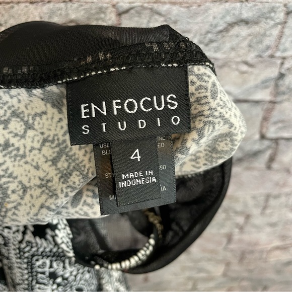 Enfocus studio pleated, layered silhouette dress - Picture 5 of 9